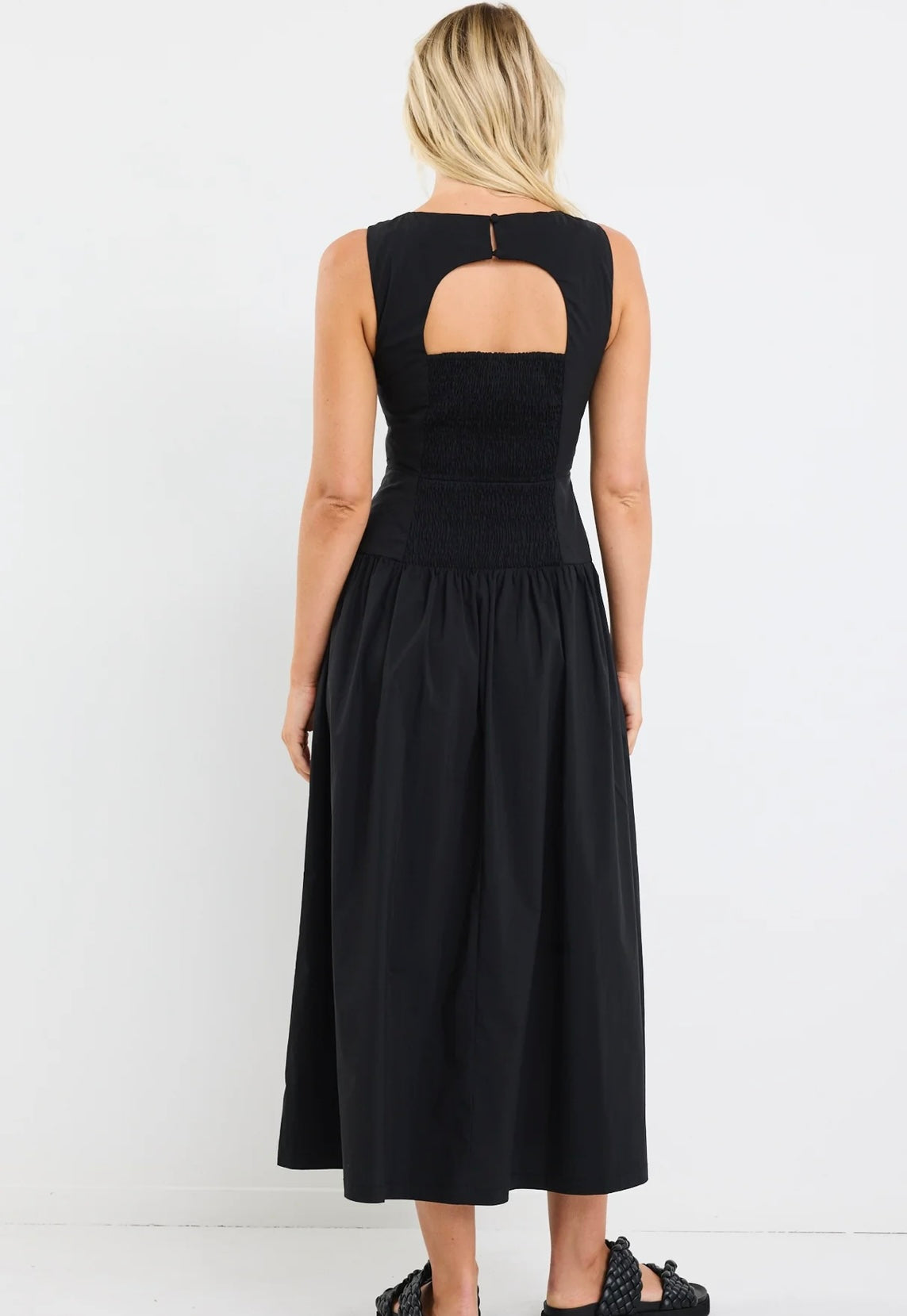stories be told - Results Structured Maxi Dress - black