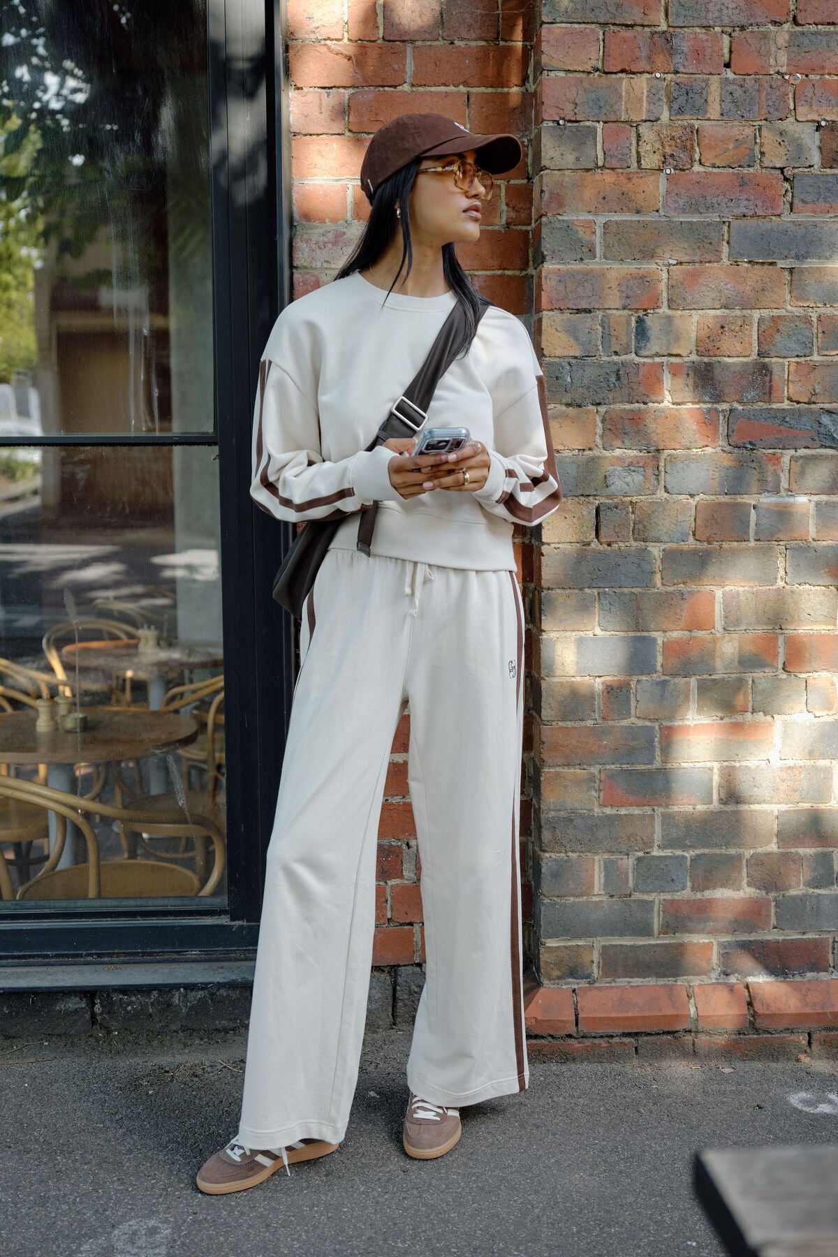 Ceres Gigi Wide leg Terry Trackpant - buff/chocolate side stripe