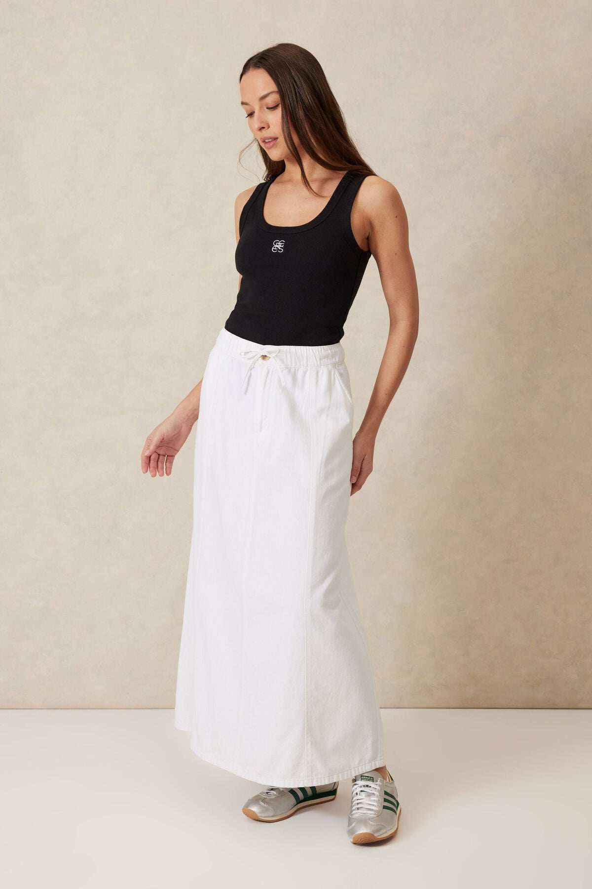Ceres Life Contour Rib Scoop Tank - black/white monogram embroidery