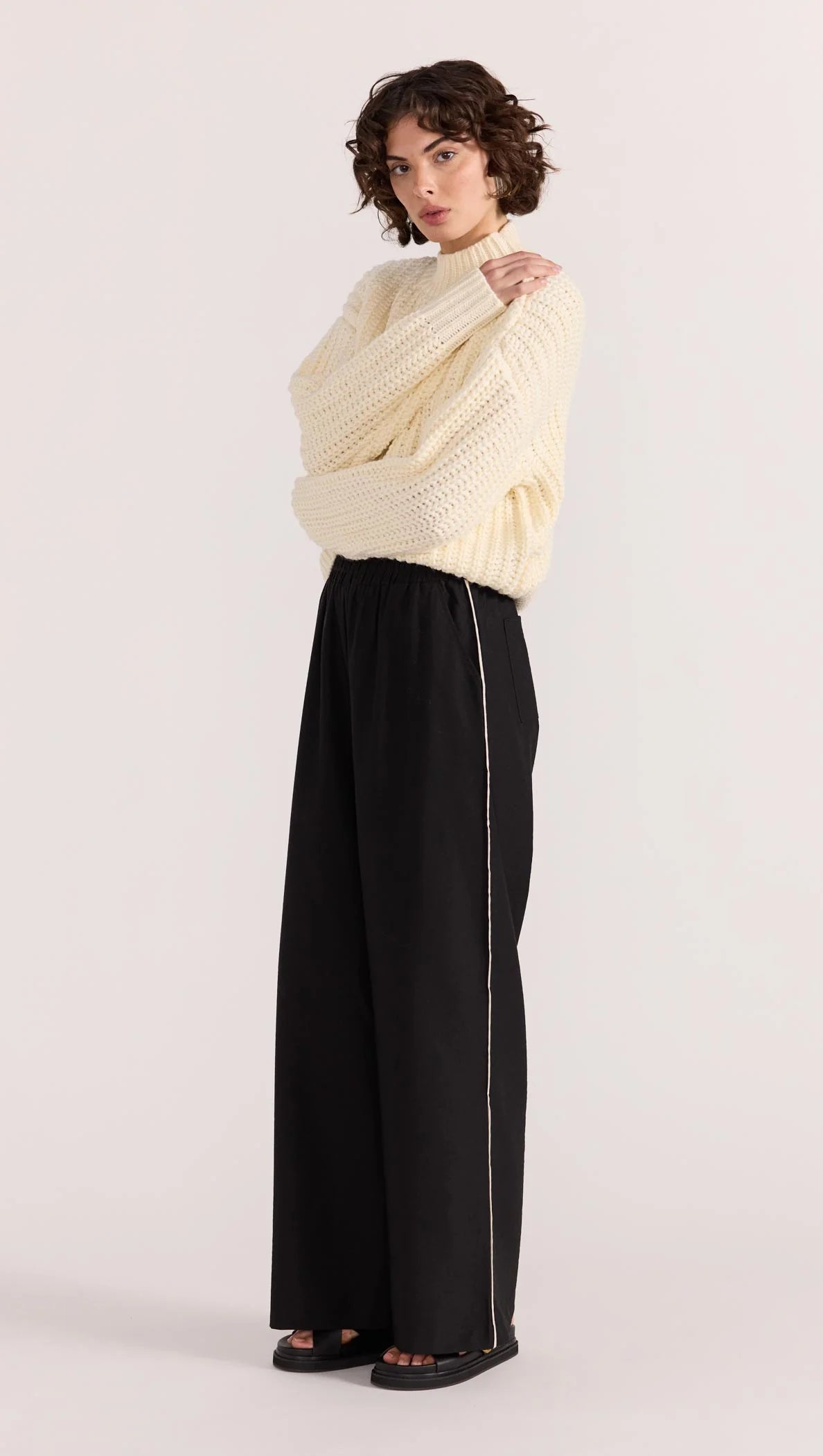 Staple the Label Dion Relaxed Pants