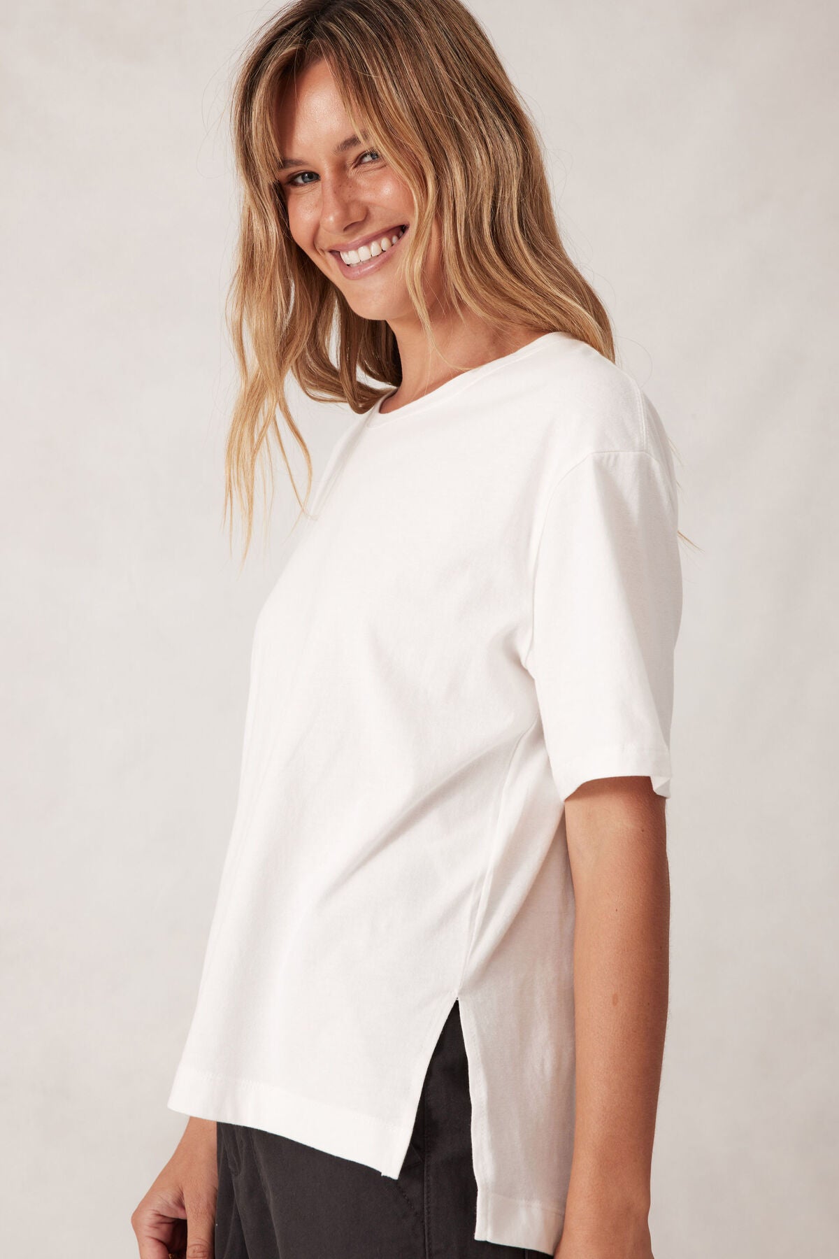 Ceres Stevie Slouchy Tee - vanilla