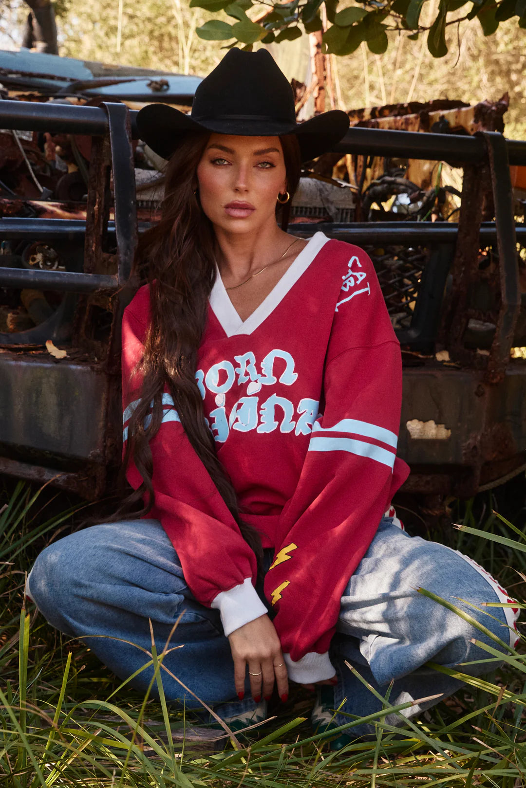 Sabbi The Born Original V Neck Crew - maroon & sky