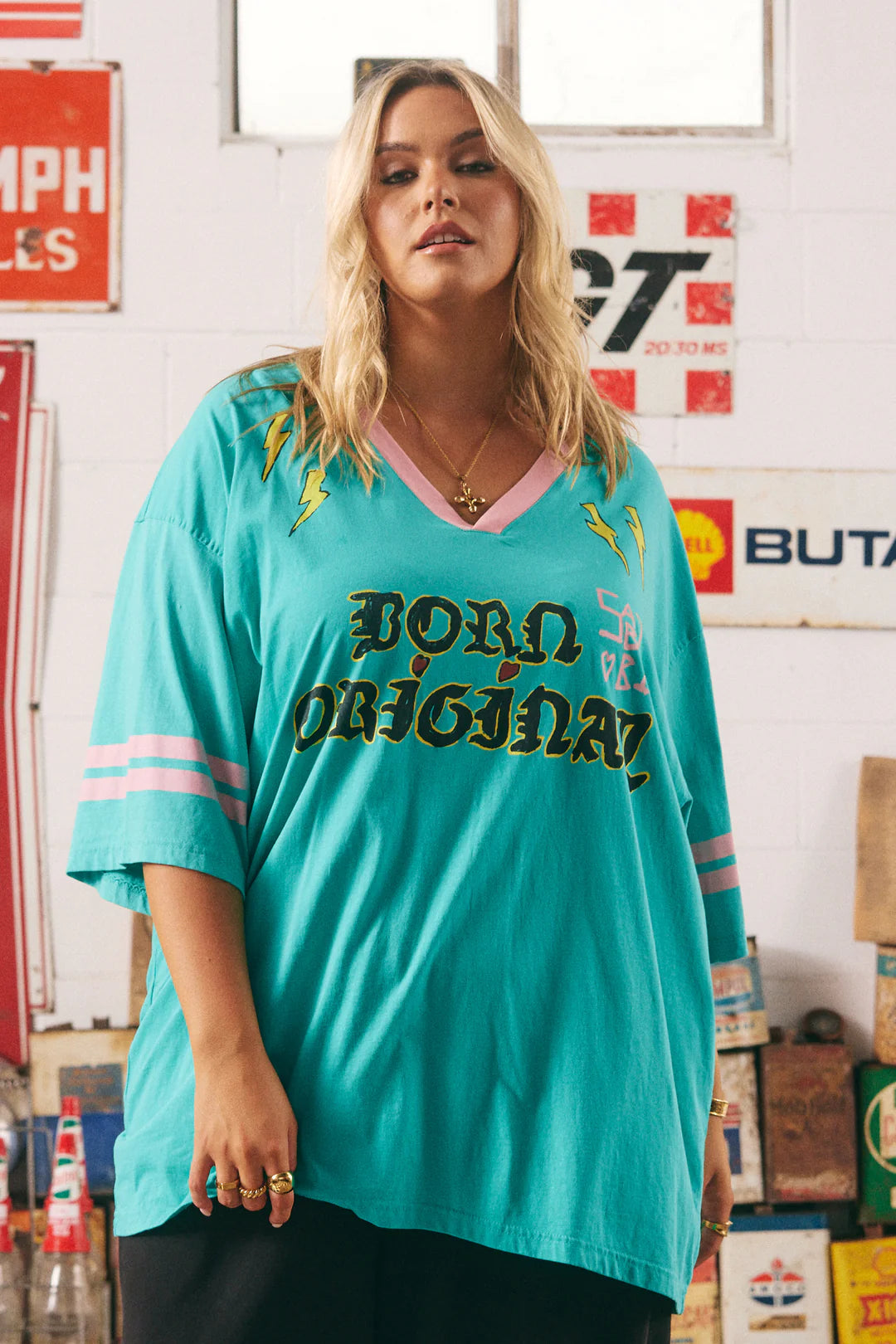 Sabbi The Very Oversized Born Original Tee - teal & pink