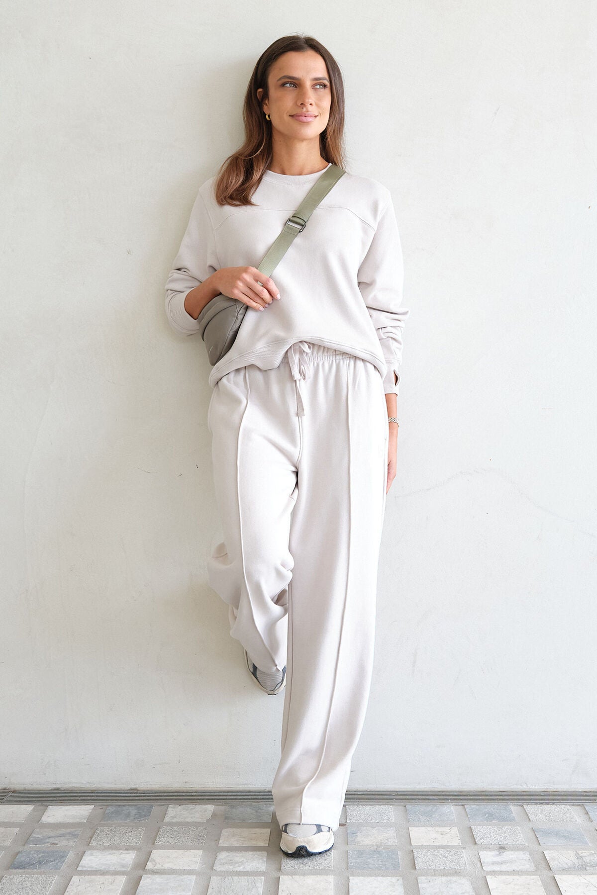 Ceres Alba Seamed Fleece Top - almond