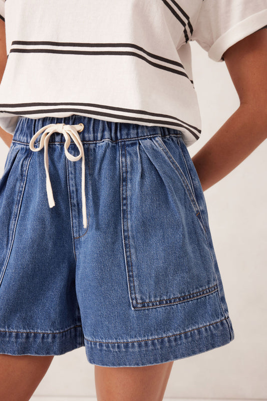 Ceres Life Darcy Everyday Short - washed indigo