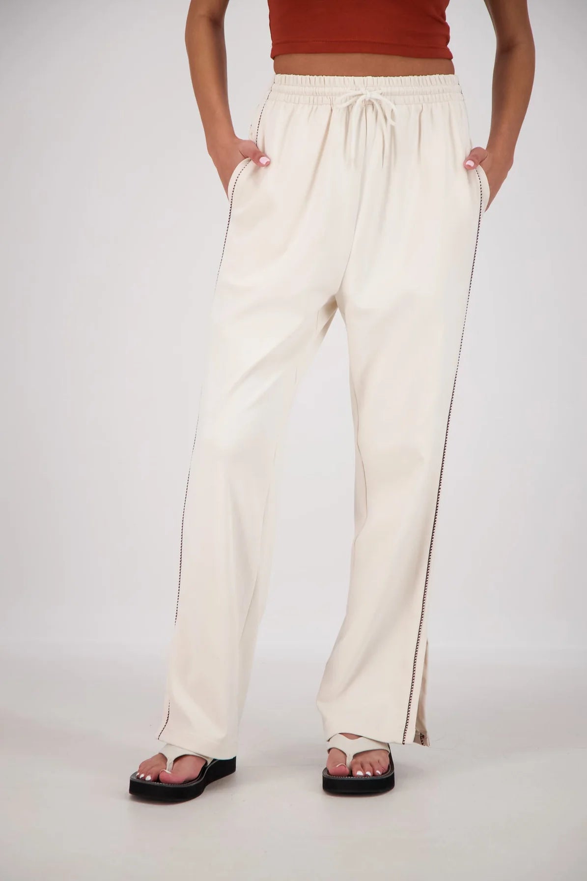 Jasmine Alexa Manarola Trackpant - oatmeal