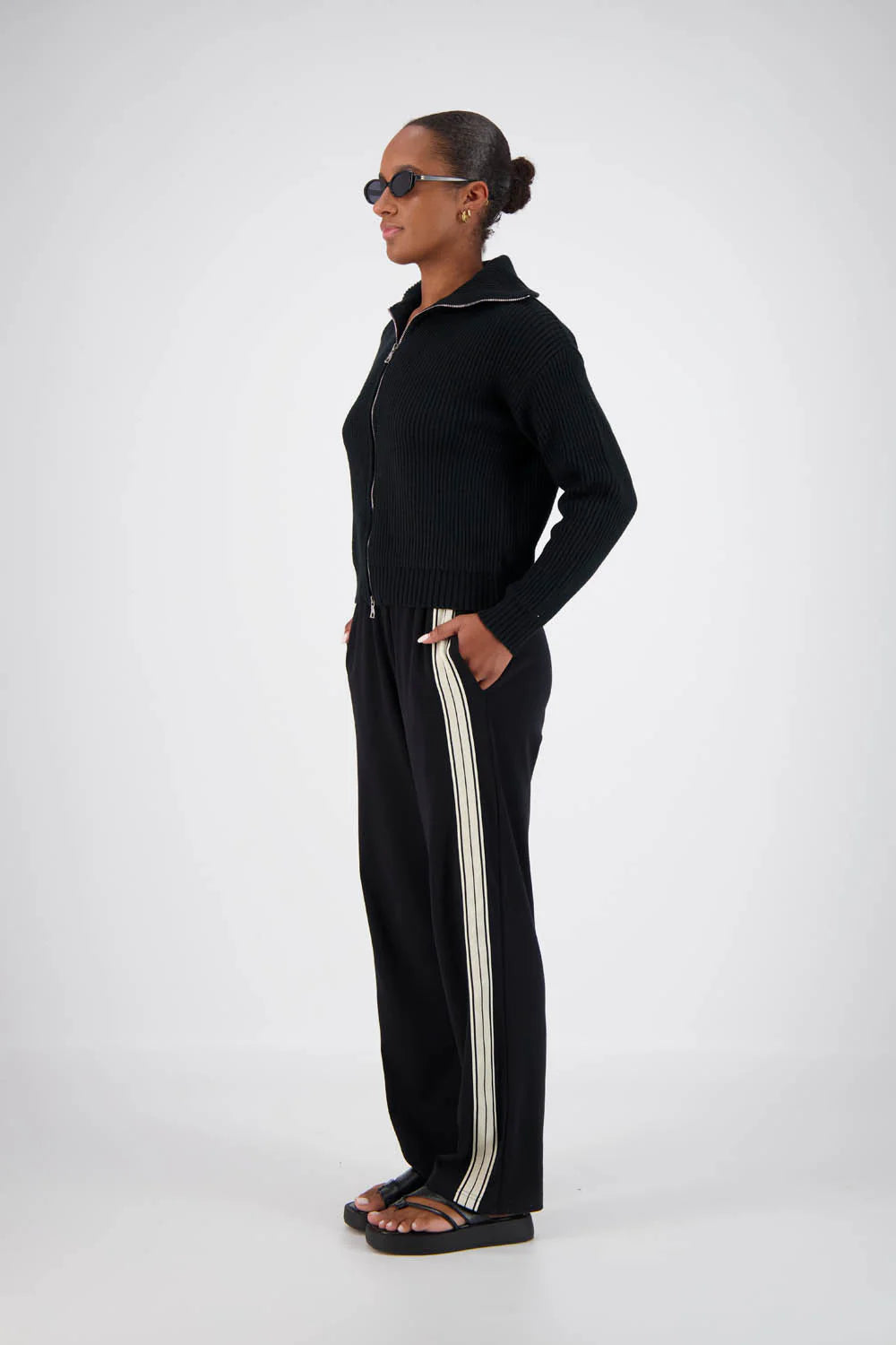 Jasmine Alexa Atrani Cardigan Black