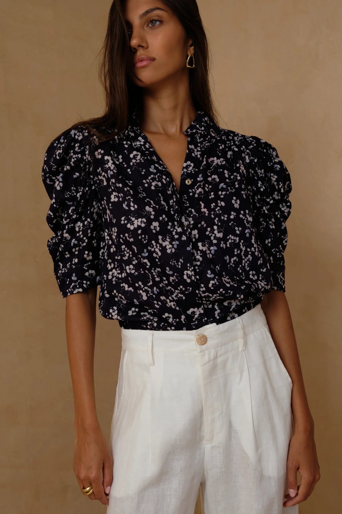 LILYA Woodford Blouse - bijou floral navy