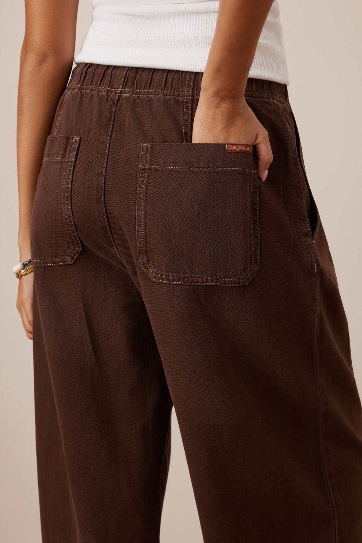 Ceres Jessie Barrel Pant - chocolate