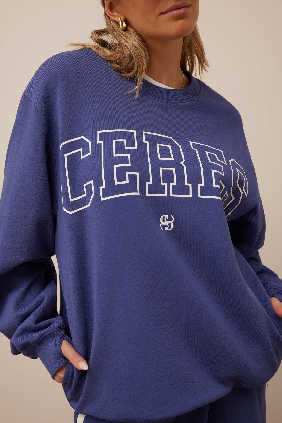 Ceres Isla Oversized Slouchy Crew - washed navy