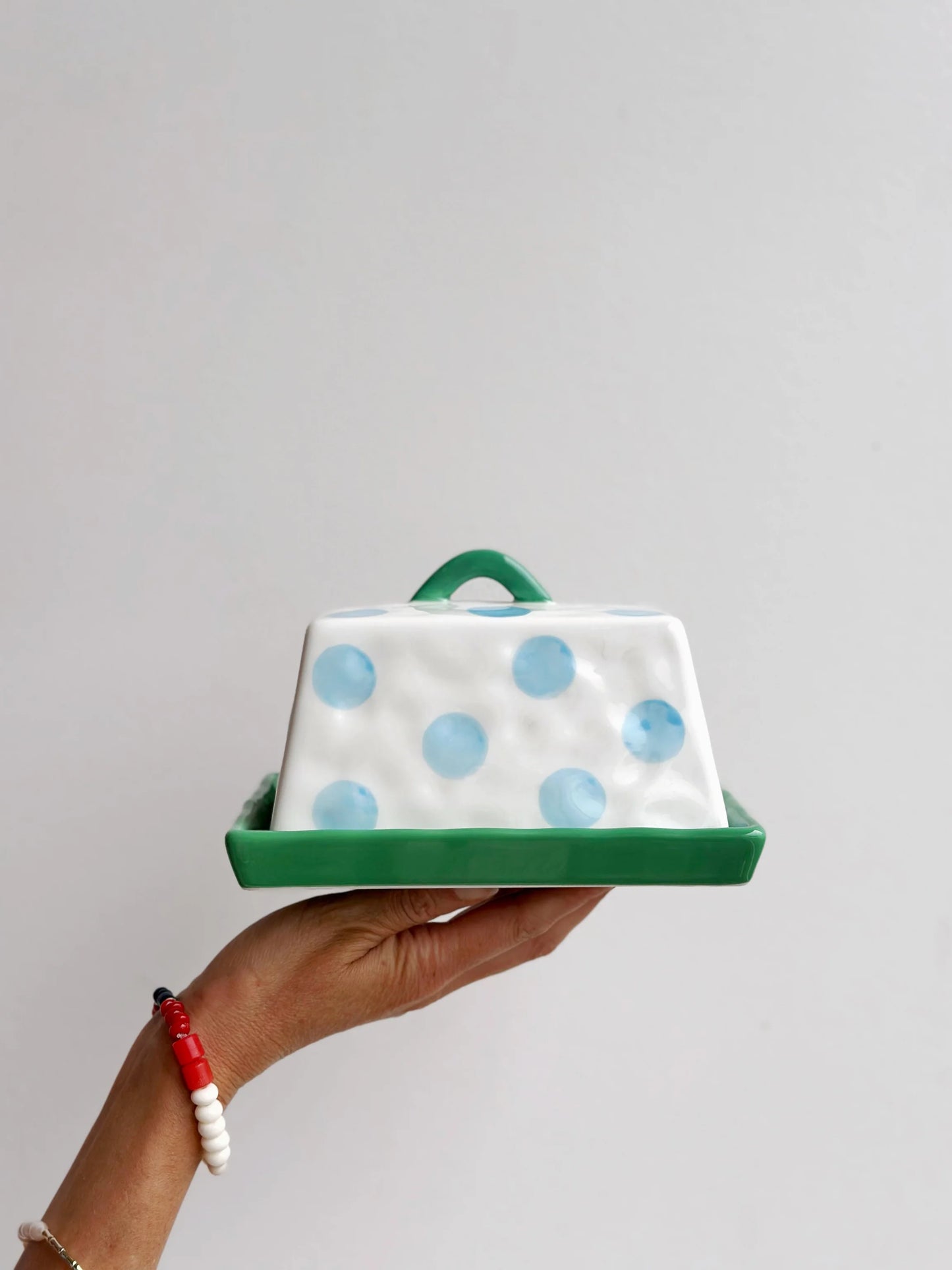 Noss & Co Butter Dish - blue dots with green