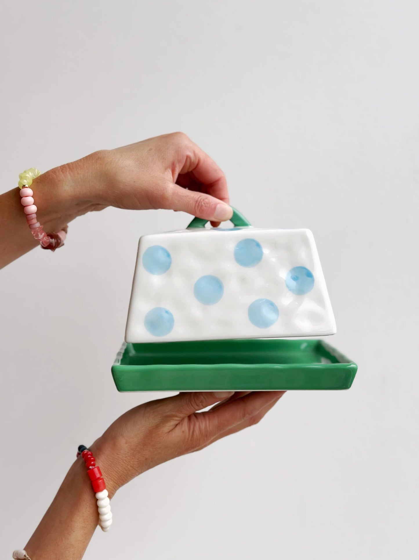 Noss & Co Butter Dish - blue dots with green