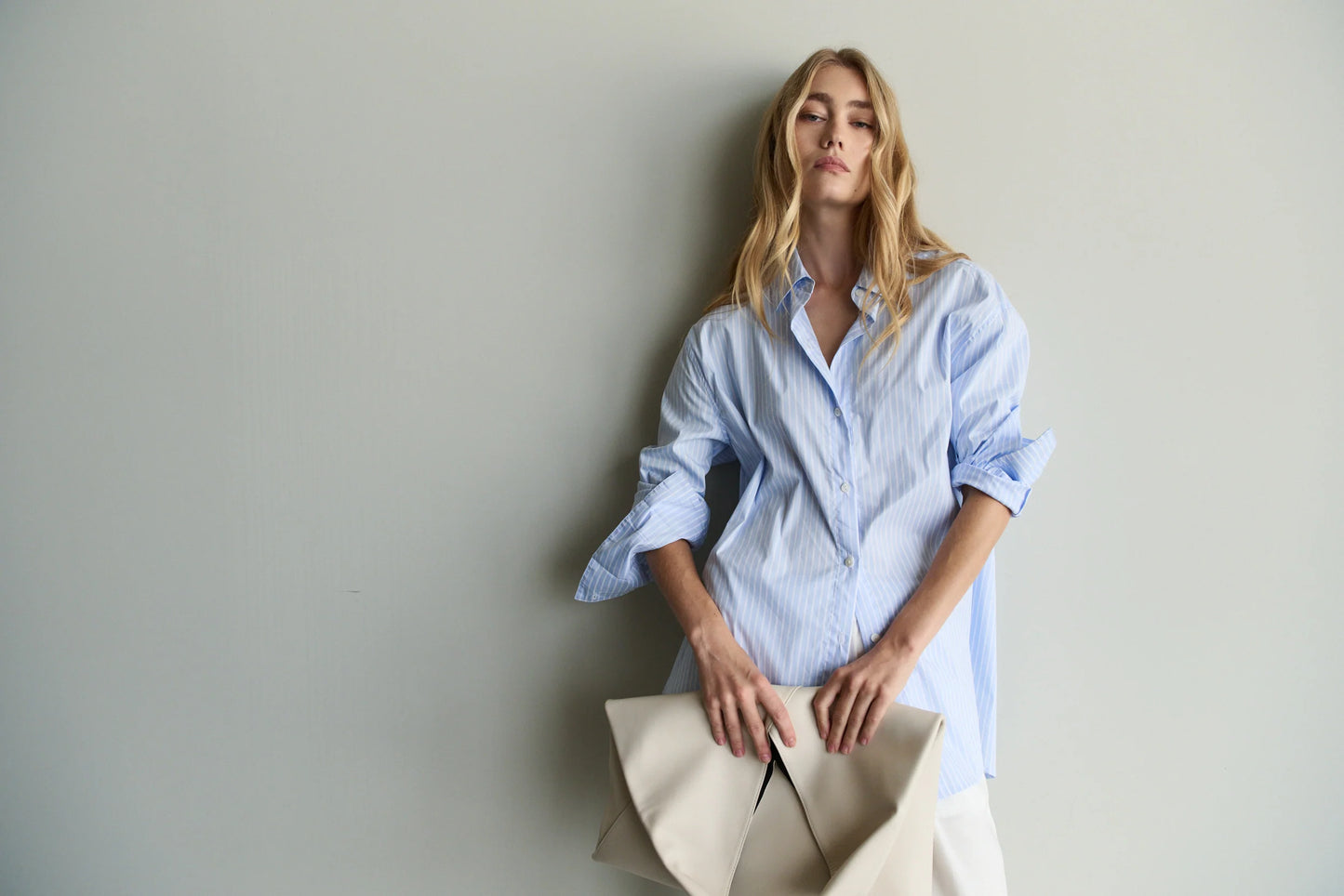 MAÉL Brand Florence Shirt - light blue/white stripe