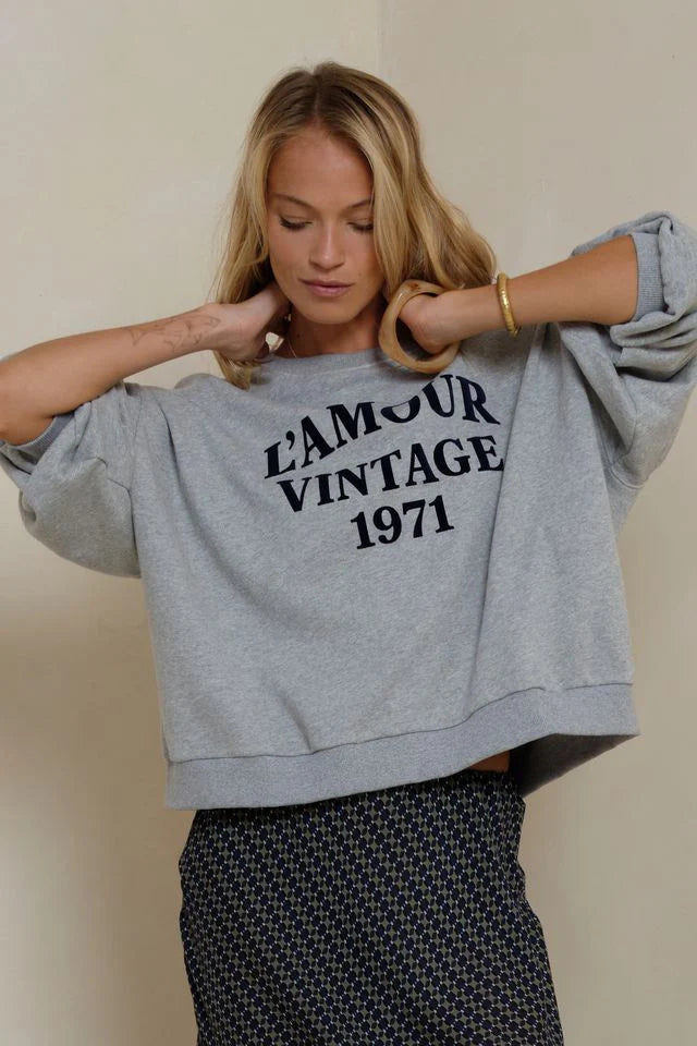 LILYA L’Amour Vintage Sweater - grey marle