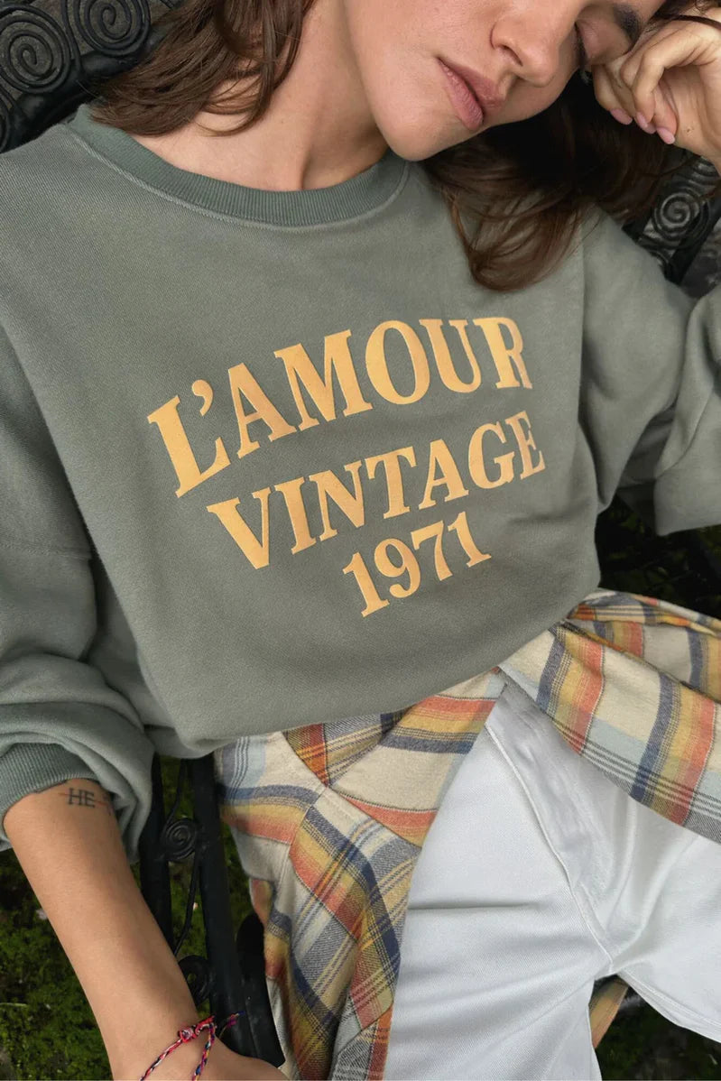LILYA L’Amour Vintage Sweater - faded green