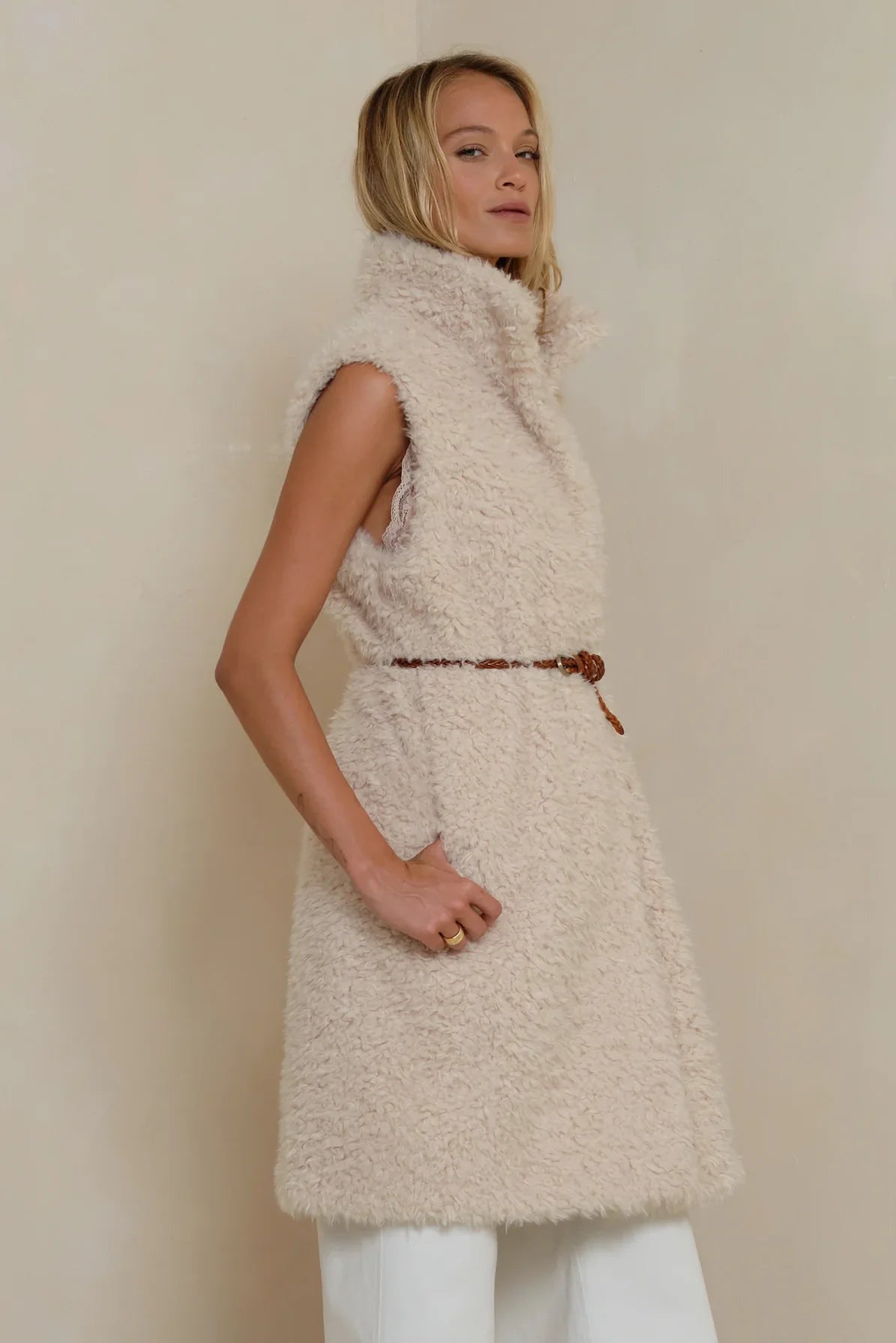 LILYA Ellen Long Vest - Ivory