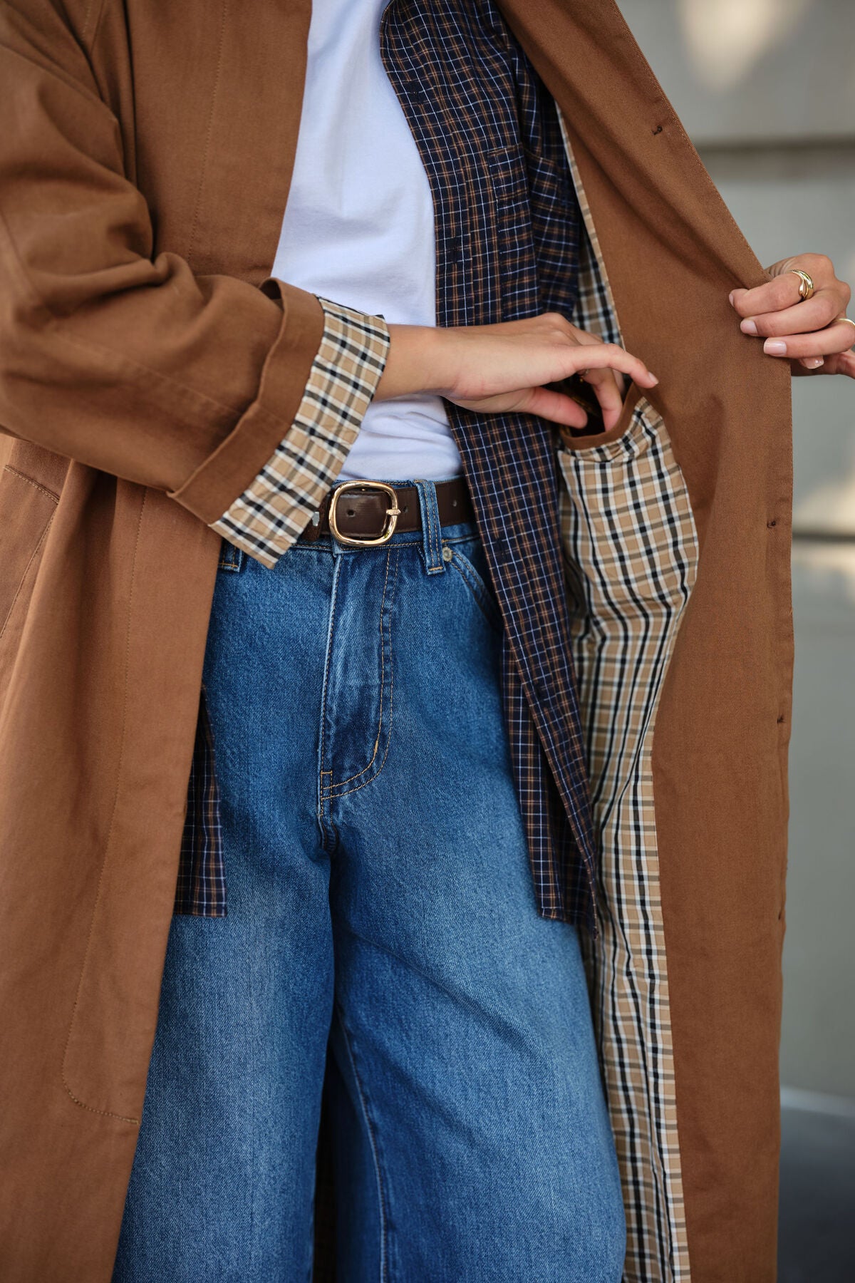 Ceres Ash Coat - toffee choc collar