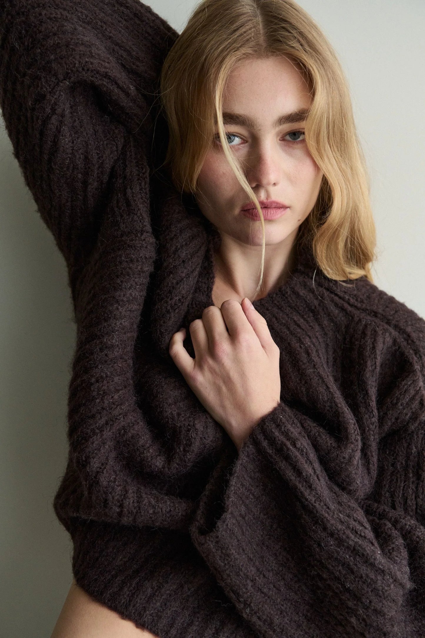 MAÉL Brand London Knit - chocolate
