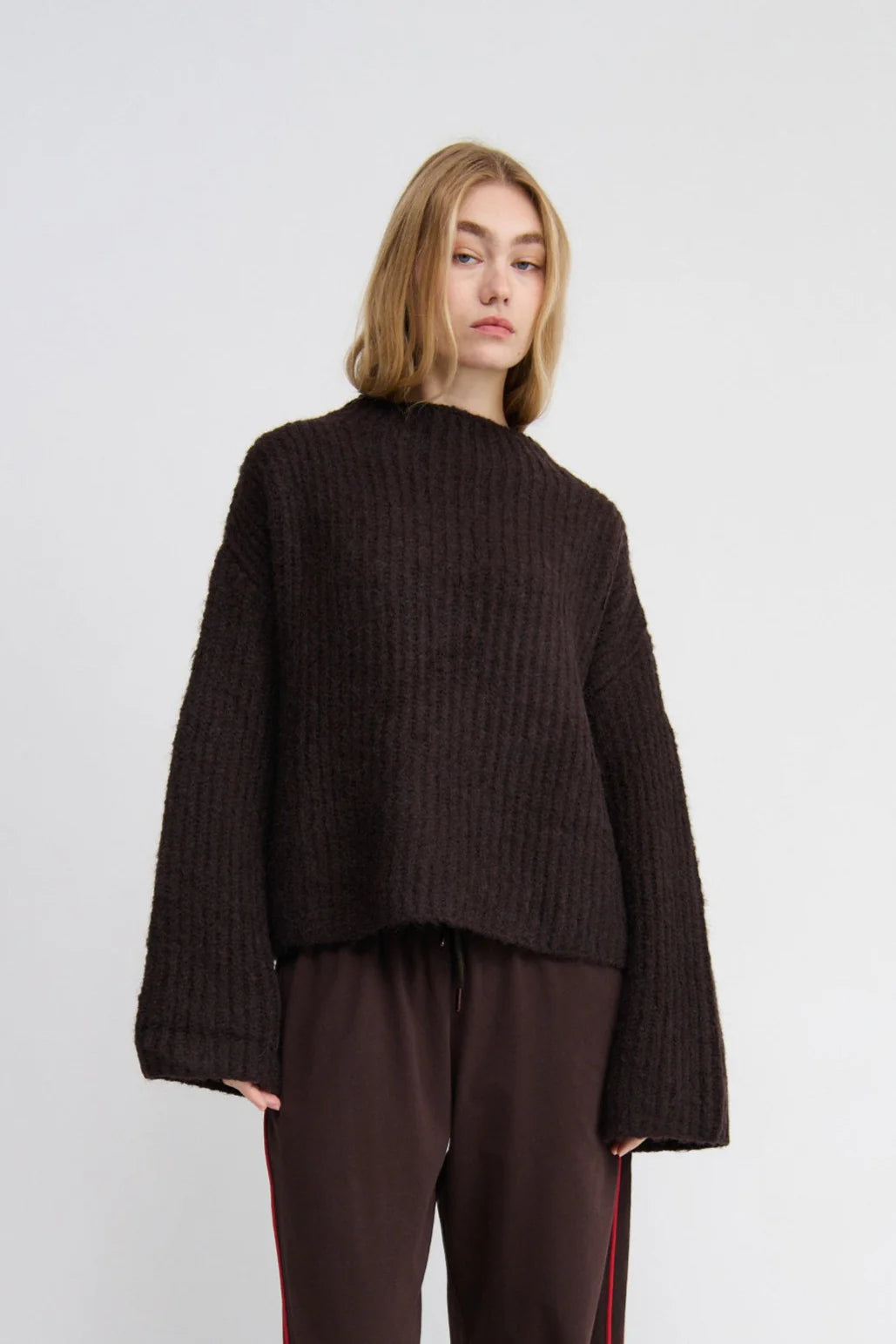 MAÉL Brand London Knit - chocolate