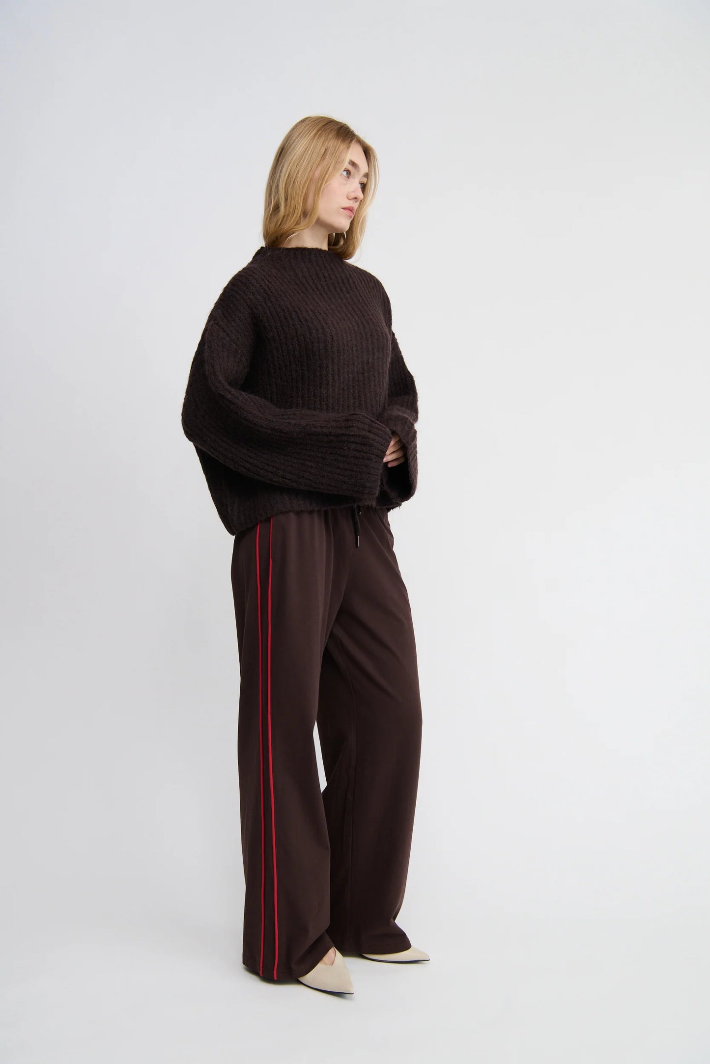 MAÉL Brand London Knit - chocolate