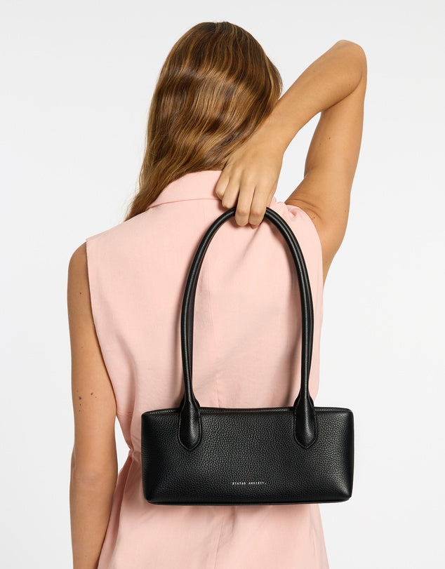 Status Anxiety The Lost Bag - black