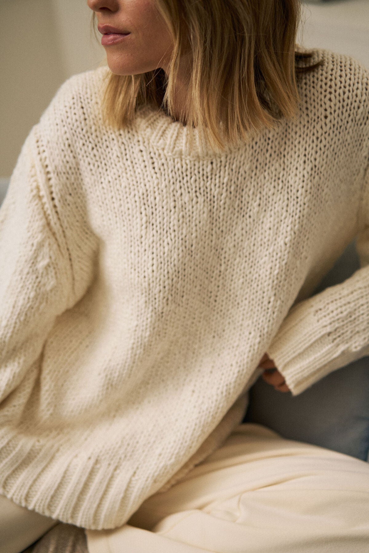 Ceres Sage Chunky Knit Crew - marshmallow