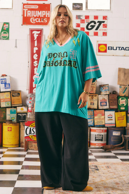 Sabbi The Very Oversized Born Original Tee - teal & pink