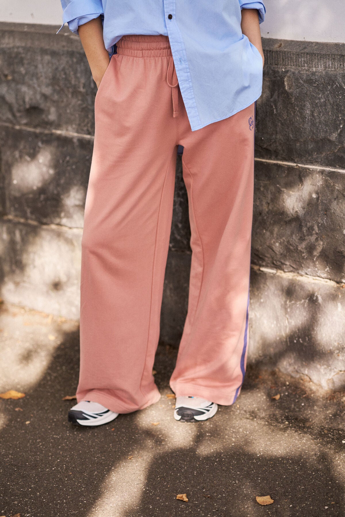 Ceres Gigi Wide Leg Track Pant - pink clay washed navy side stripe