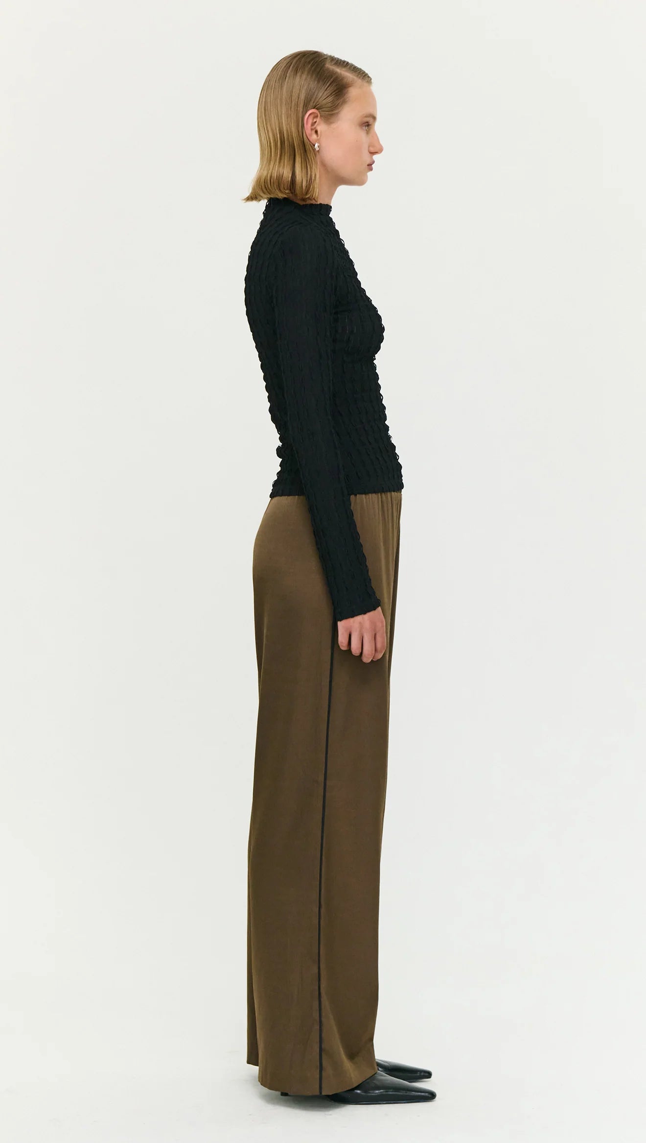 Staple the Label Dakota Relaxed Silk Pant - espresso