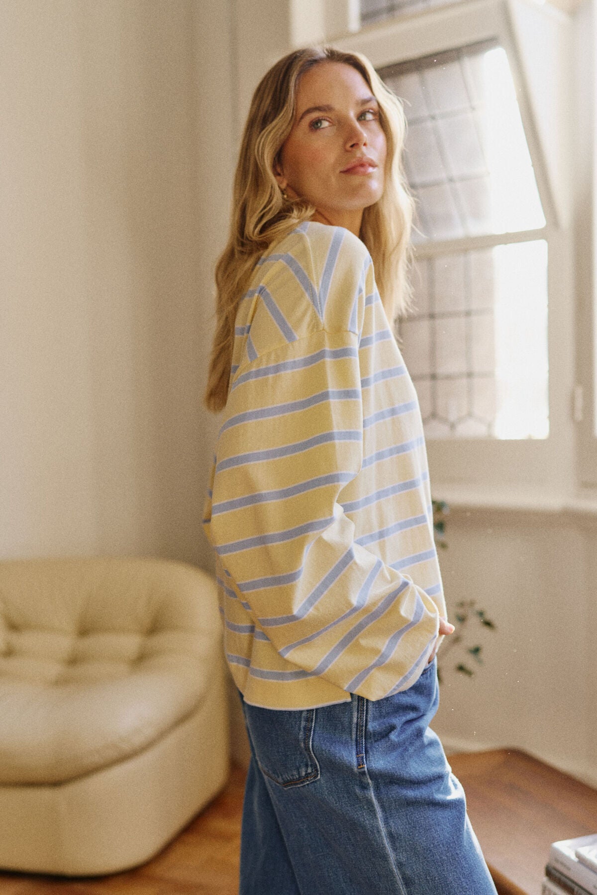 Ceres Beau Long Sleeve Slouchy Tee - butter/china blue