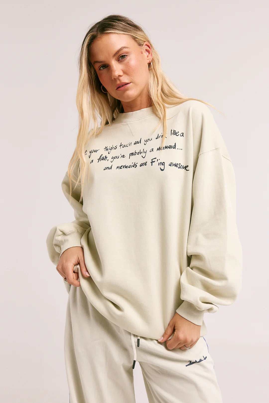 Sabbi the Store Drunken Mermaid Jumper - Ice