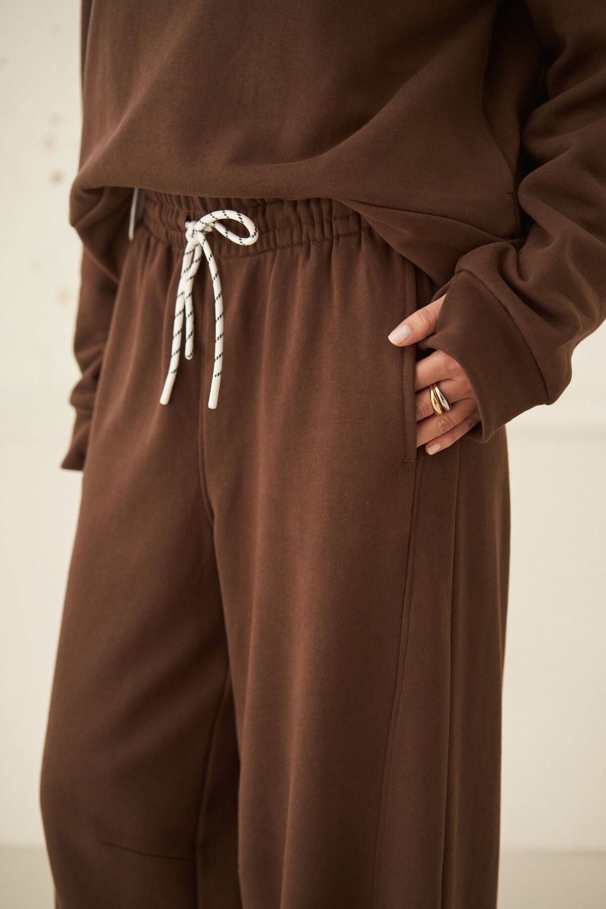 Ceres Halle Barrel Track Pant - chocolate