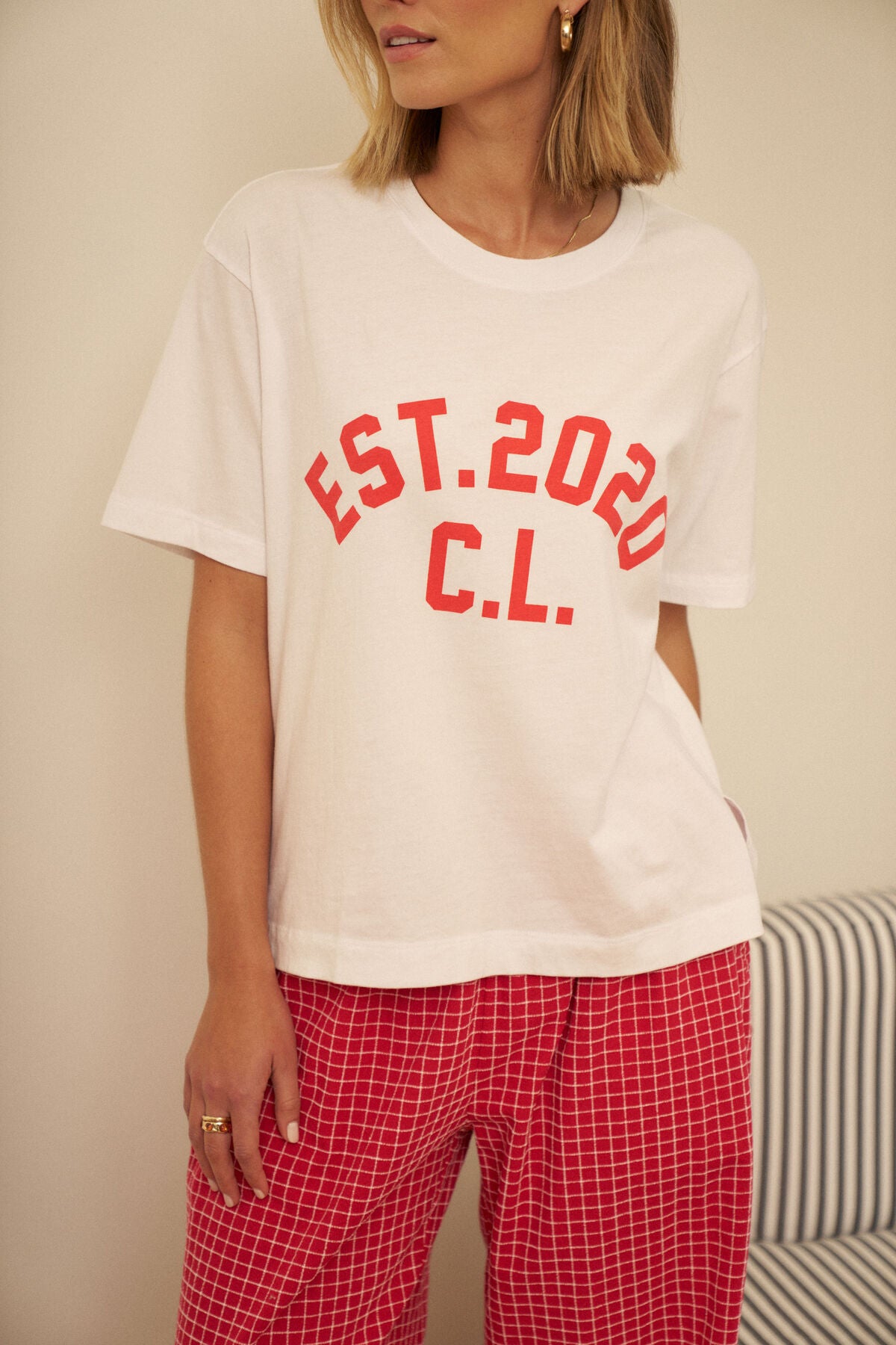 Ceres Stevie Slouchy Tee - white/chilli est 2020