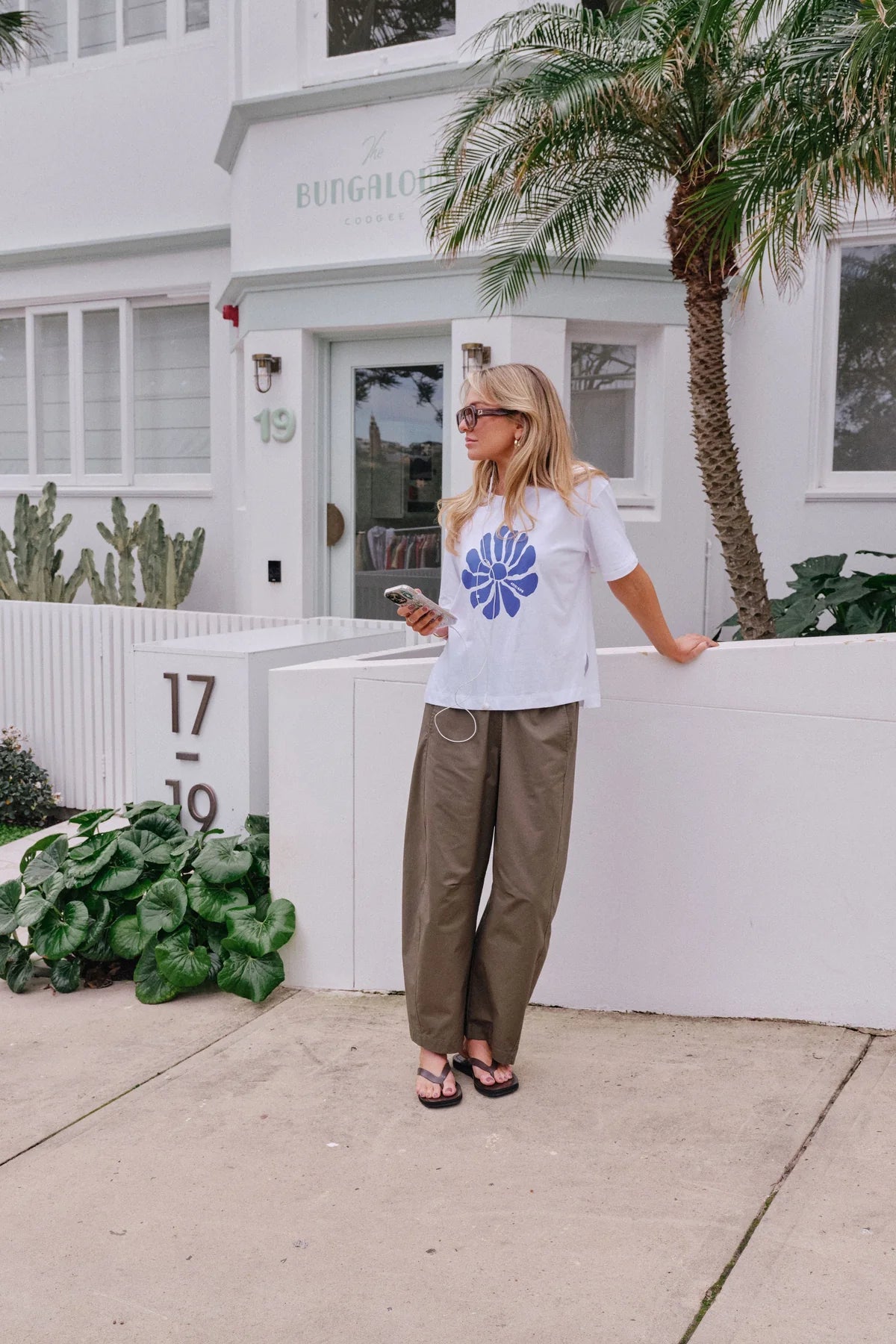 Ceres Stevie Slouchy Tee - white/ceres flora