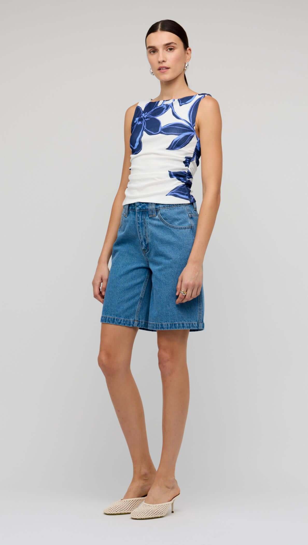 Staple the Label Cassia Mid Rise Shorts - mid blue